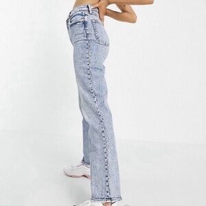 Abercrombie and Fitch 90s Ultra High Rise Straight Leg